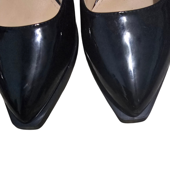 ROTCV Elegant Black and Red Women's Shoes - Picture 4 of 5